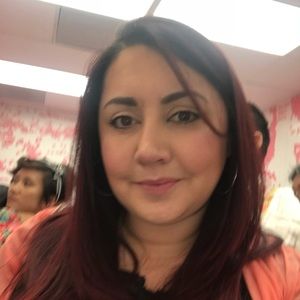 Meet your Posher, Vanessa